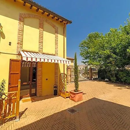 La Corte Del Mulino Aparthotel 3*