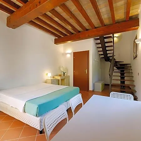 La Corte Del Mulino Aparthotel 3*