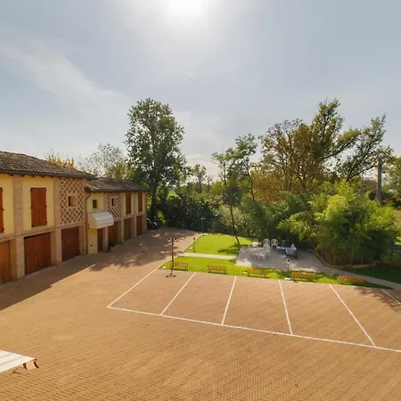 La Corte Del Mulino Apart Otel Fontanellato