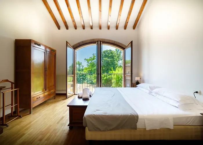 La Corte Del Mulino フォンタネッラート